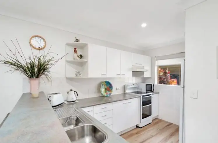 4/31 Monte Carlo Avenue, Surfers Paradise QLD 4217