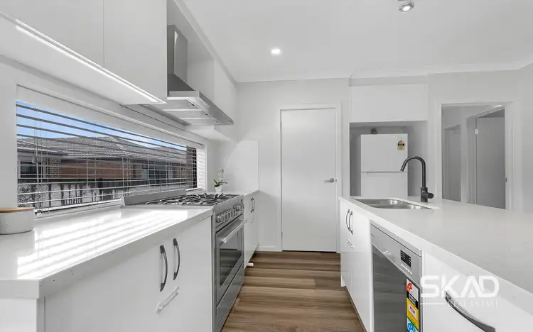 Second view of Homely house listing, 30 Schefflera Street, Craigieburn VIC 3064