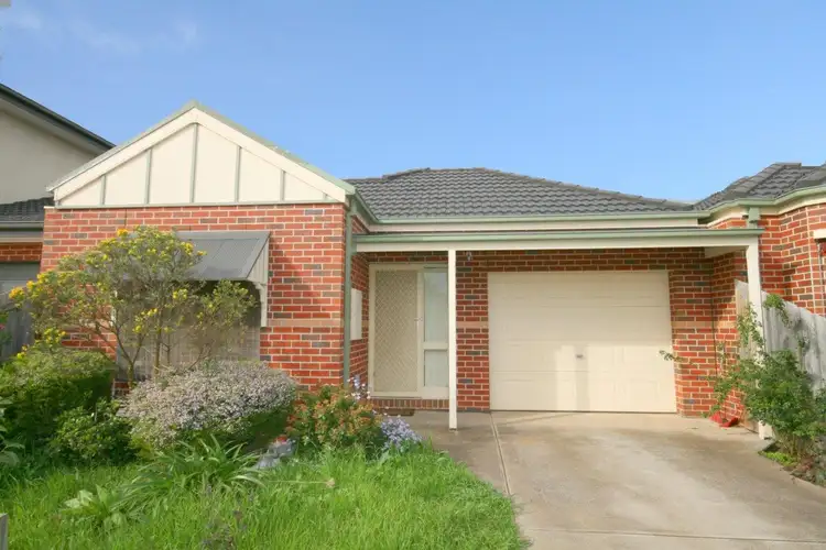 Second view of Homely house listing, 3 Fisher Court, Werribee VIC 3030