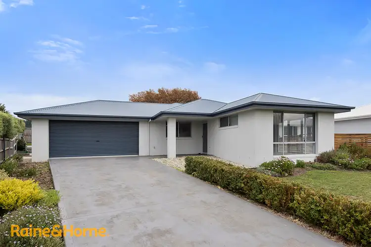 Second view of Homely house listing, 8 Lester Crescent, Kingston TAS 7050