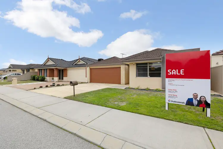 11 Ballycastle Loop, Canning Vale WA 6155