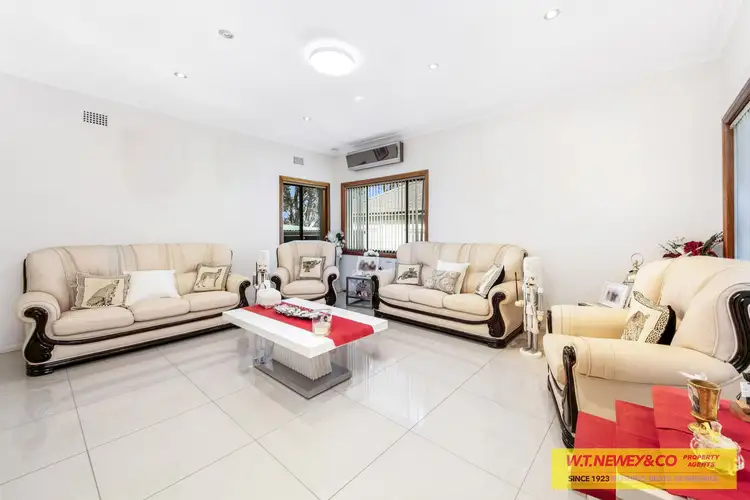 23 Leighdon Street, Bass Hill NSW 2197