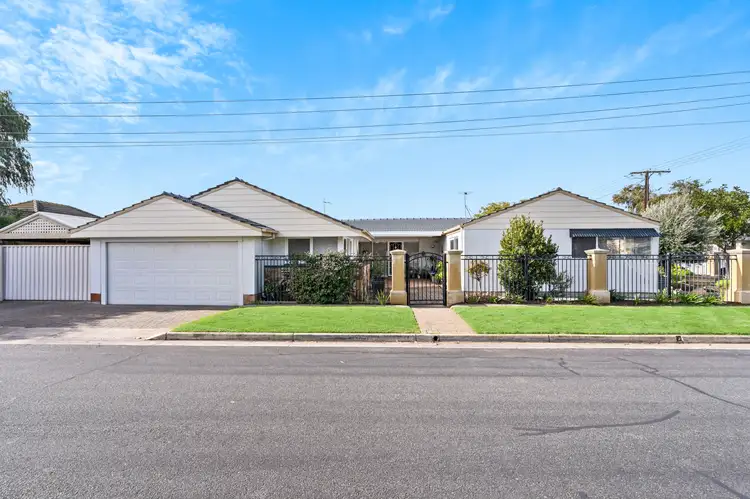 3 Ozone Avenue, Semaphore Park SA 5019