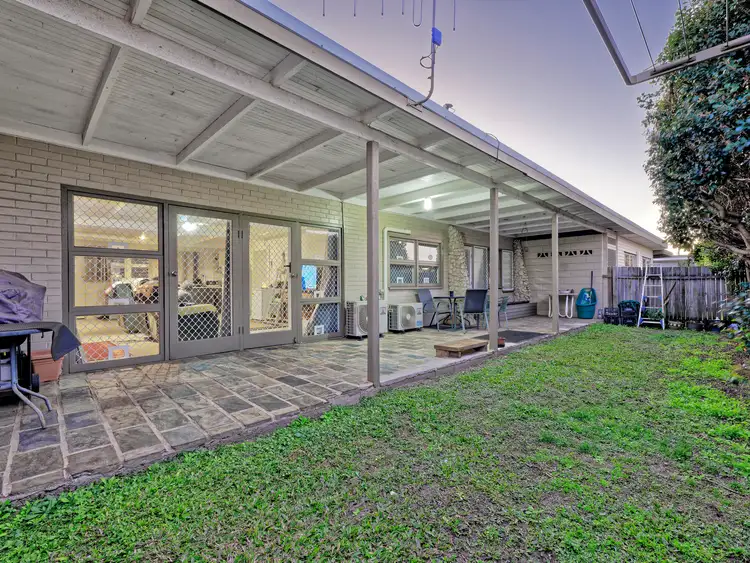 2/77 Avoca Street, Millbank QLD 4670