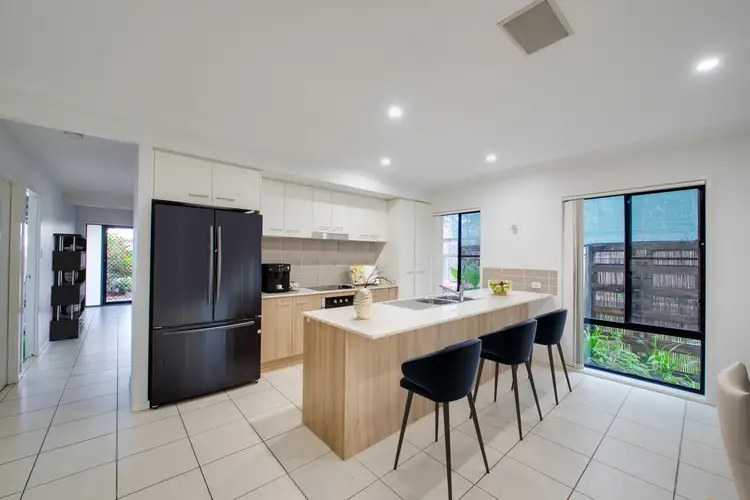 17 Arburry Crescent, Brassall QLD 4305