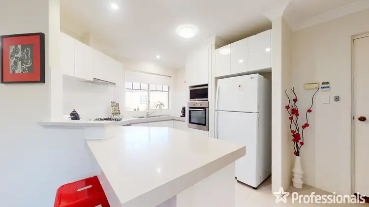 Fourth view of Homely house listing, 3/16 Passmore Street, Rossmoyne WA 6148