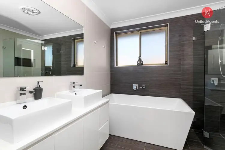 Sixth view of Homely house listing, 8 Dowling Street, West Hoxton NSW 2171