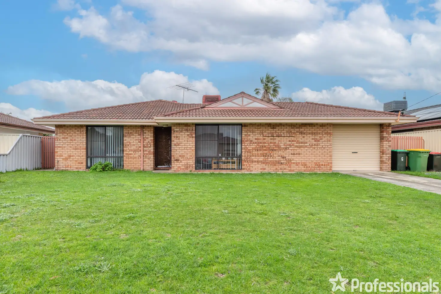 Main view of Homely house listing, 6 Conway Loop, Waikiki WA 6169