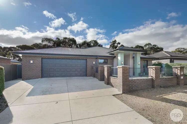 Main view of Homely house listing, 2 Montadale Court, Alfredton VIC 3350