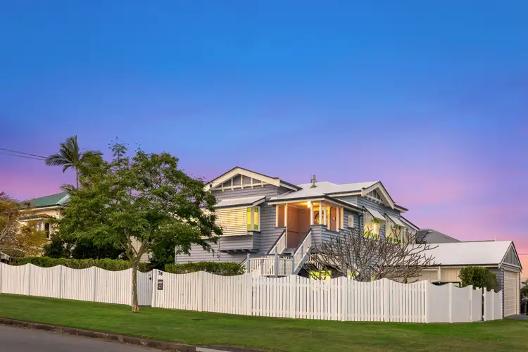 38 City View Road, Camp Hill QLD 4152