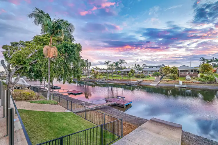12 Coolong Crescent, Carrara QLD 4211