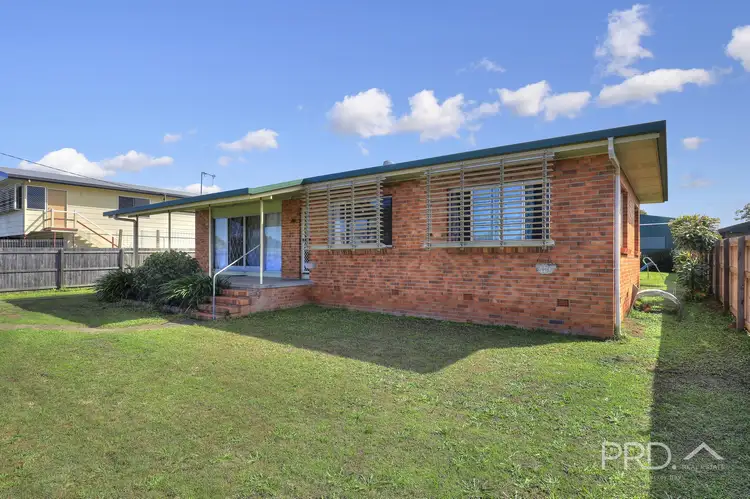 29 Drummond Street, Urangan QLD 4655