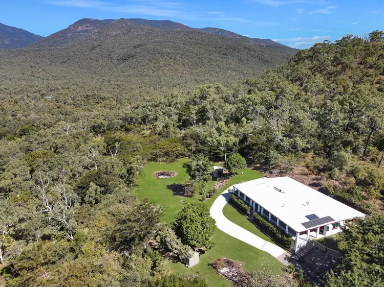 27 Mount Elliot Drive, Alligator Creek QLD 4816