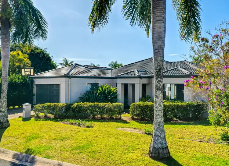 11 Peach Drive, Robina QLD 4226