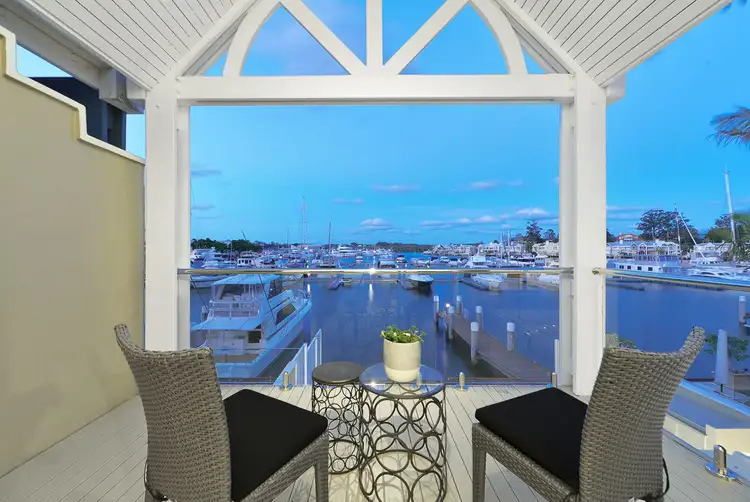 4618/THE PARKWAY PARKWAY, Sanctuary Cove QLD 4212