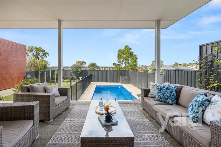 89B Coleman Crescent, Melville WA 6156