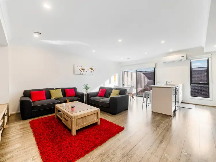 Second view of Homely townhouse listing, 21 Bona Vista Rise, Clyde VIC 3978