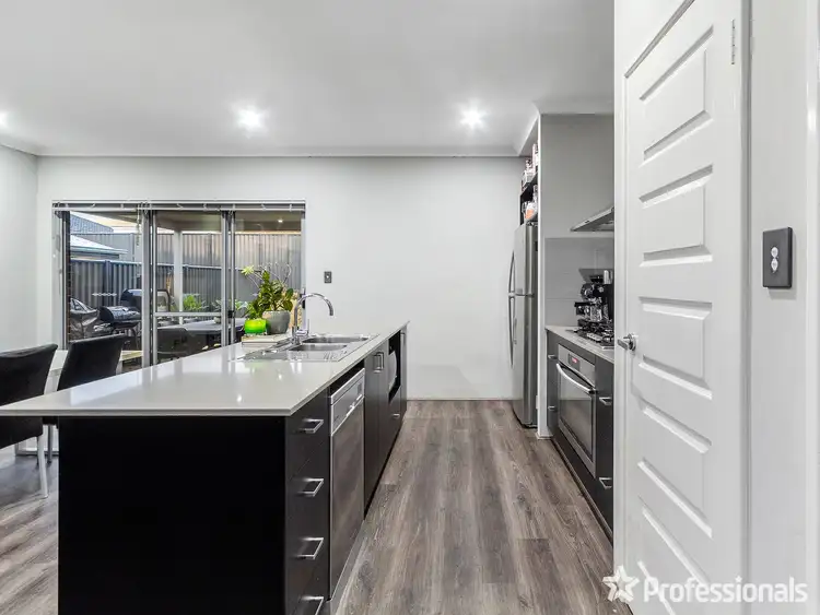 Fourth view of Homely house listing, 5 Holbeck Way, Baldivis WA 6171