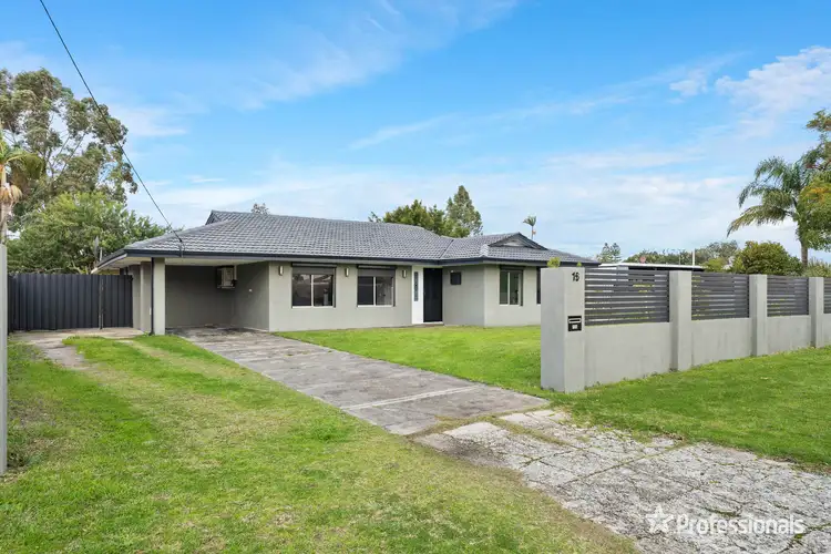16 Penhurst Court, Thornlie WA 6108