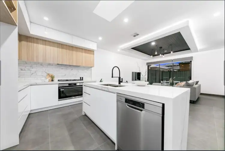 Fifth view of Homely house listing, 3 Howrah Street, Craigieburn VIC 3064