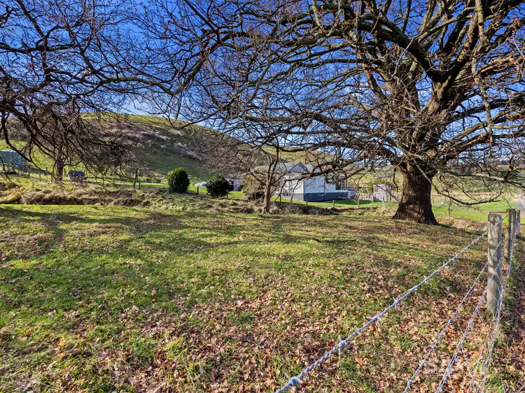 15 Reidy and Stevensons Road, Mount Eccles VIC 3953