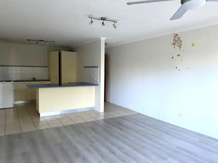 Fourth view of Homely unit listing, 4/10 Nalla Court, Palm Beach QLD 4221