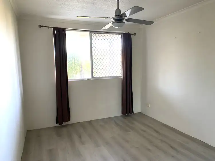 Sixth view of Homely unit listing, 4/10 Nalla Court, Palm Beach QLD 4221