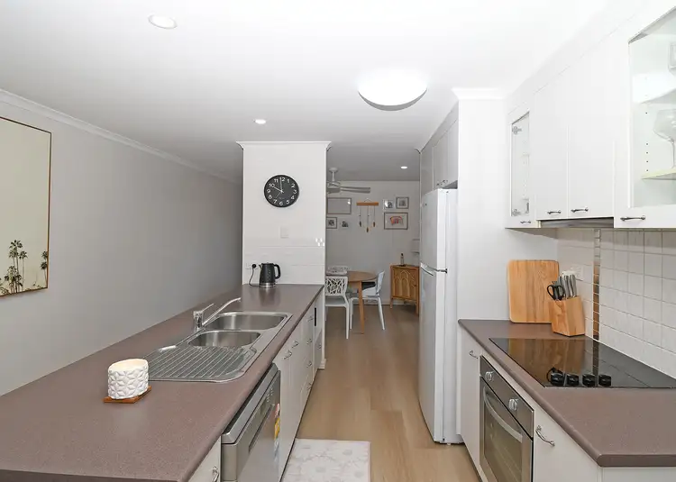 Third view of Homely unit listing, 1/11 Lockerbie Court, Kawungan QLD 4655