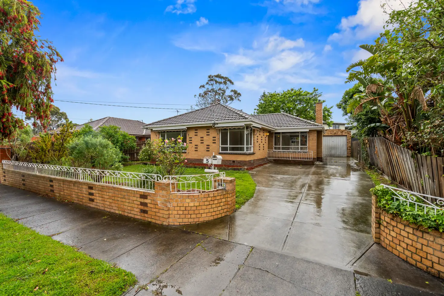 Main view of Homely house listing, 5 Jacaranda Avenue, Cheltenham VIC 3192