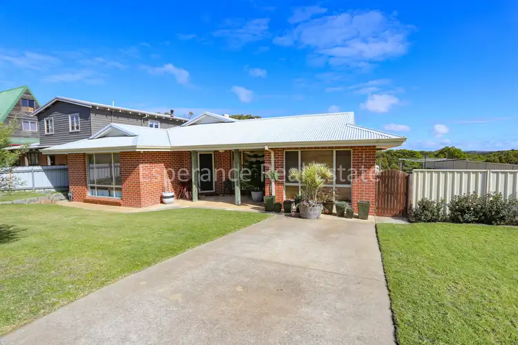 8 Willowtree Avenue, West Beach WA 6450