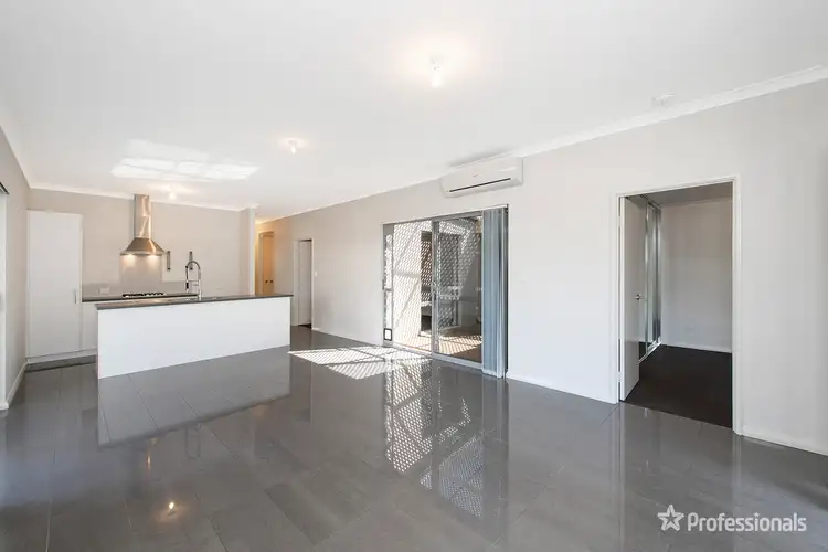 Seventh view of Homely house listing, 46 Whimbrel Cres, Coodanup WA 6210