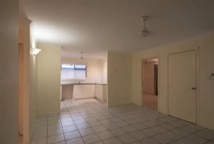 Fifth view of Homely unit listing, 2/10 Erromango Drive, Jubilee Pocket QLD 4802