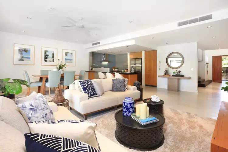 5205 Marine Drive West, Sanctuary Cove QLD 4212