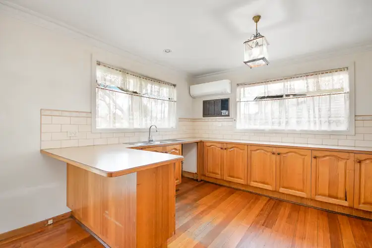 Sixth view of Homely unit listing, 1/16 Maclagan Crescent, Reservoir VIC 3073