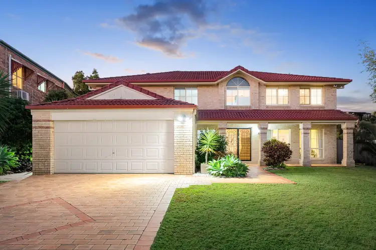 25 Mareeba Court, Arana Hills QLD 4054