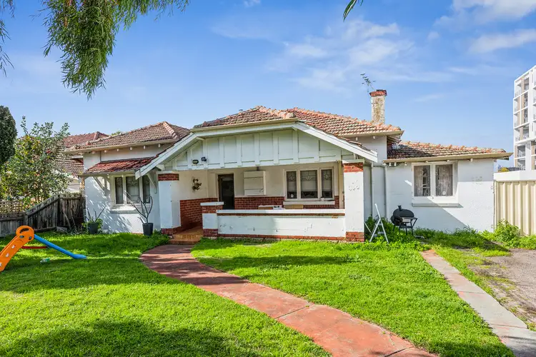 2 Alexander Street, Wembley WA 6014