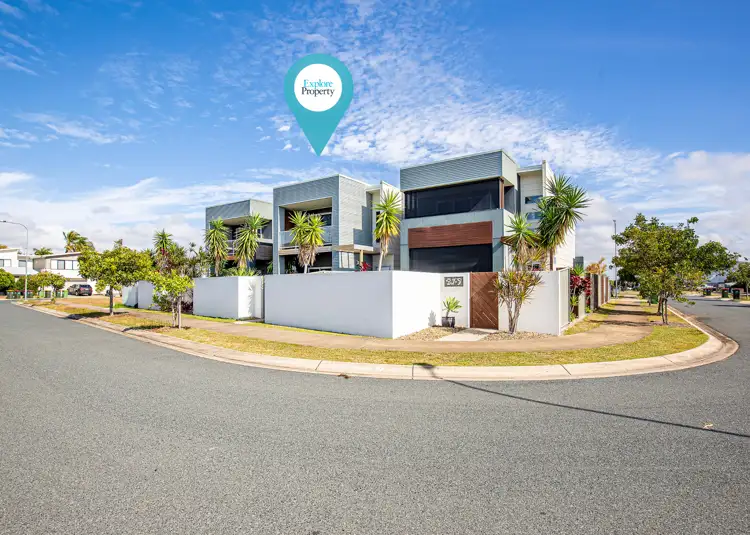 Main view of Homely townhouse listing, 2/5 Vaucluse Crescent, East Mackay QLD 4740