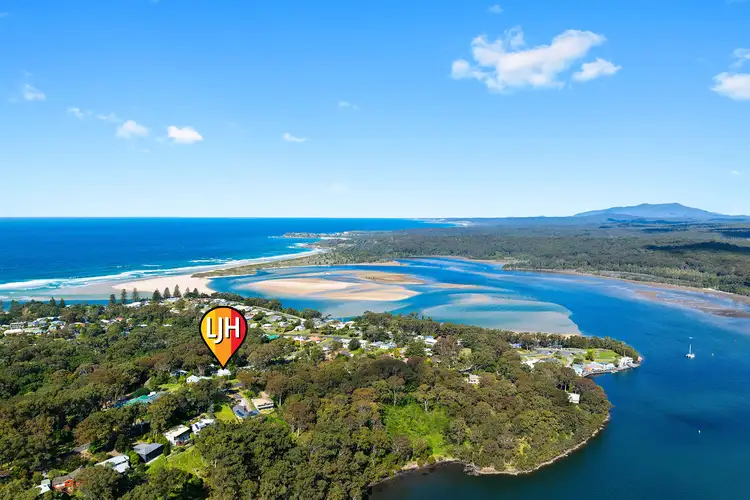 62 Trafalgar Road, Tuross Head NSW 2537