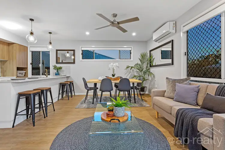 10 Islay Street, Spring Mountain QLD 4300