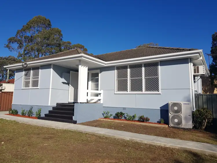 4 Karoola Street, Busby NSW 2168