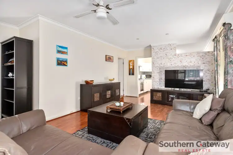 Fourth view of Homely house listing, 11 Worrall Court, Orelia WA 6167