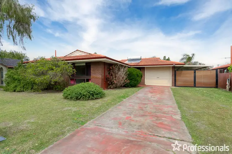 12 Hibbertia Crescent