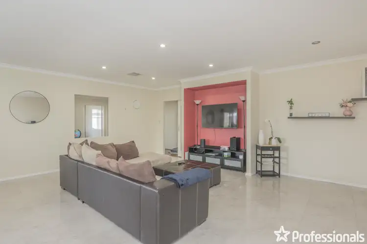 Second view of Homely house listing, 15 Monticello Parkway, Piara Waters WA 6112