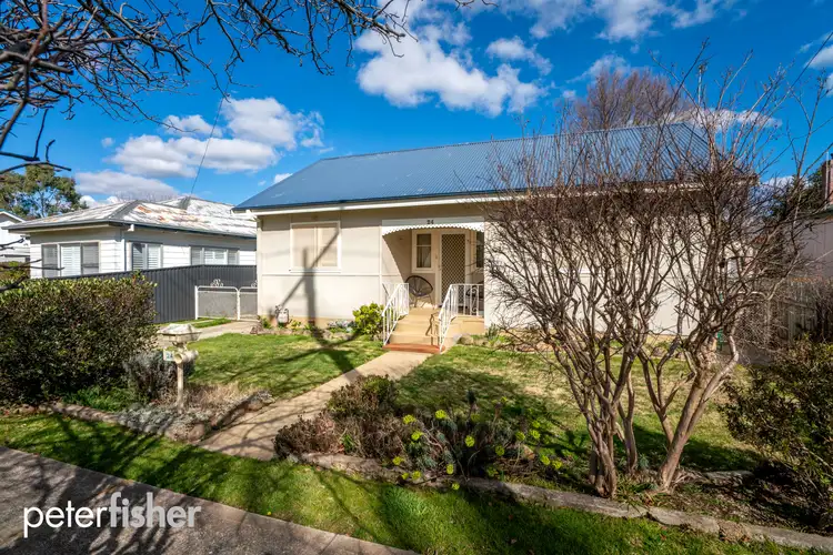 24 Tynan Street, Orange NSW 2800