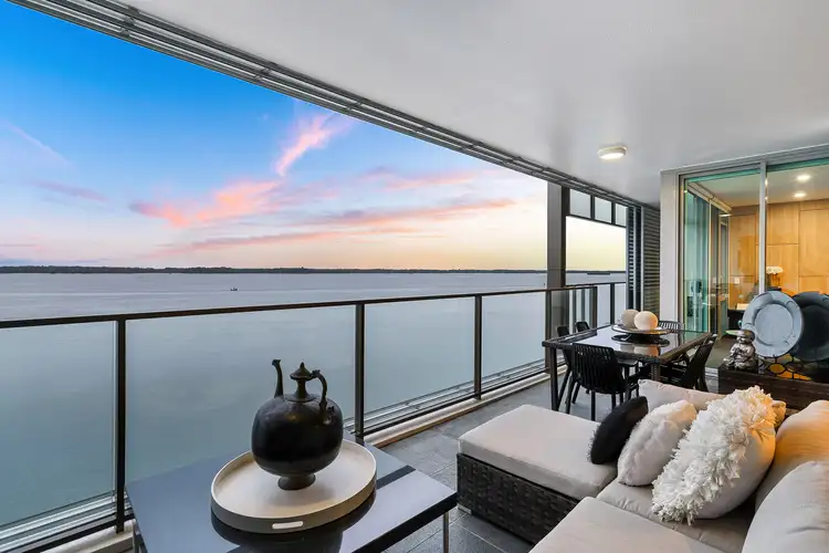 26406 Ephraim Island, Paradise Point QLD 4216