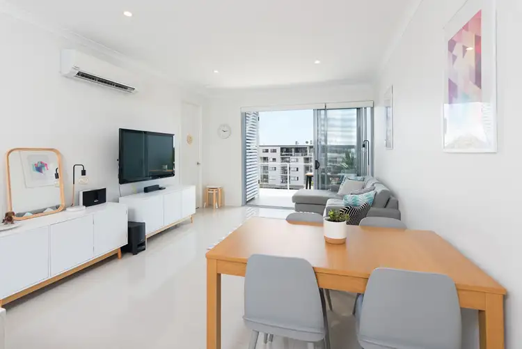 Fourth view of Homely unit listing, 604/19 Isedale Street, Wooloowin QLD 4030