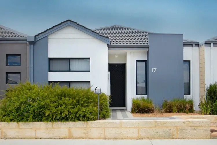 17 Hollyford Parade, Butler WA 6036