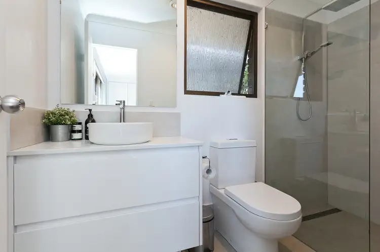 Sixth view of Homely house listing, 5 Greenham Place, Bibra Lake WA 6163