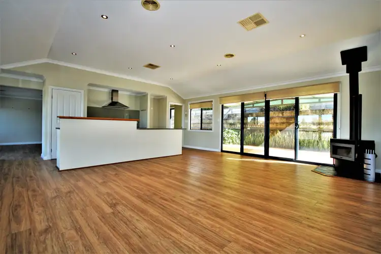 Fourth view of Homely house listing, 2 Brooking Place, Australind WA 6233