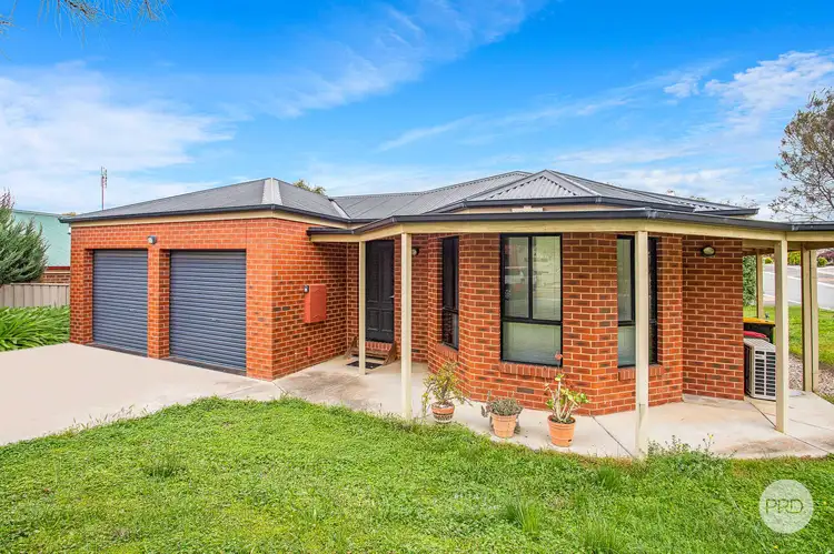 14 Grevillea Avenue